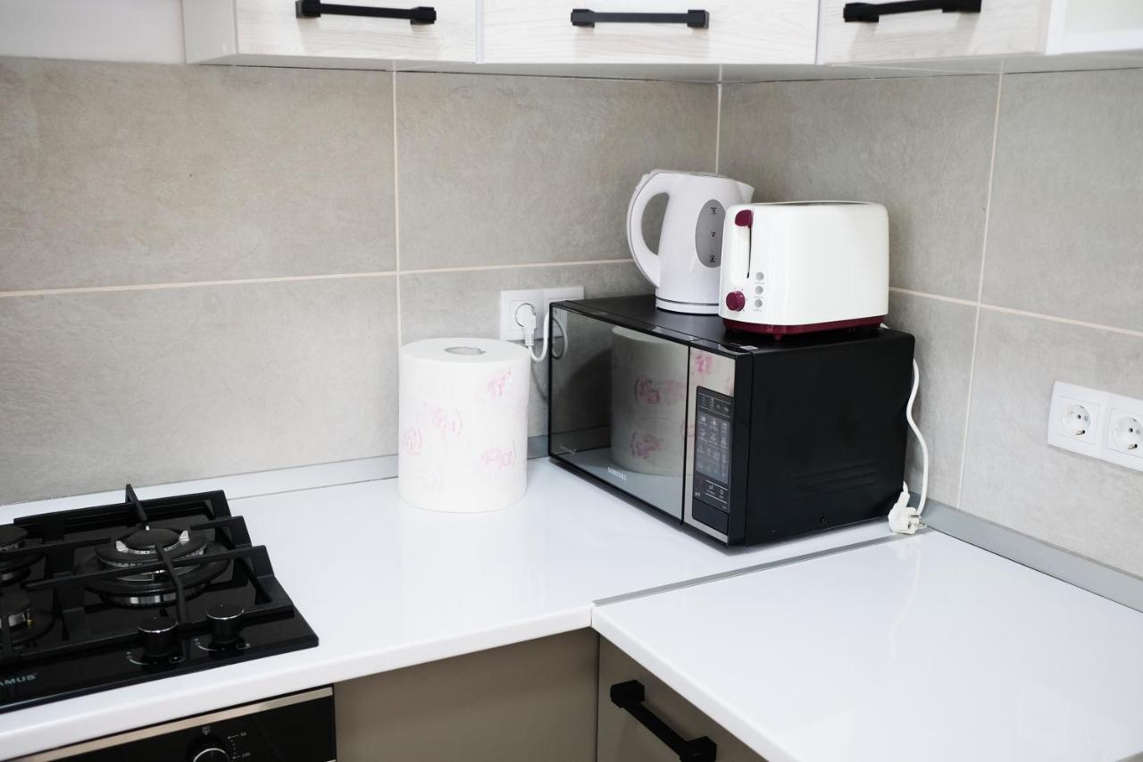 White Flat Apartment Bukares Bagian luar foto
