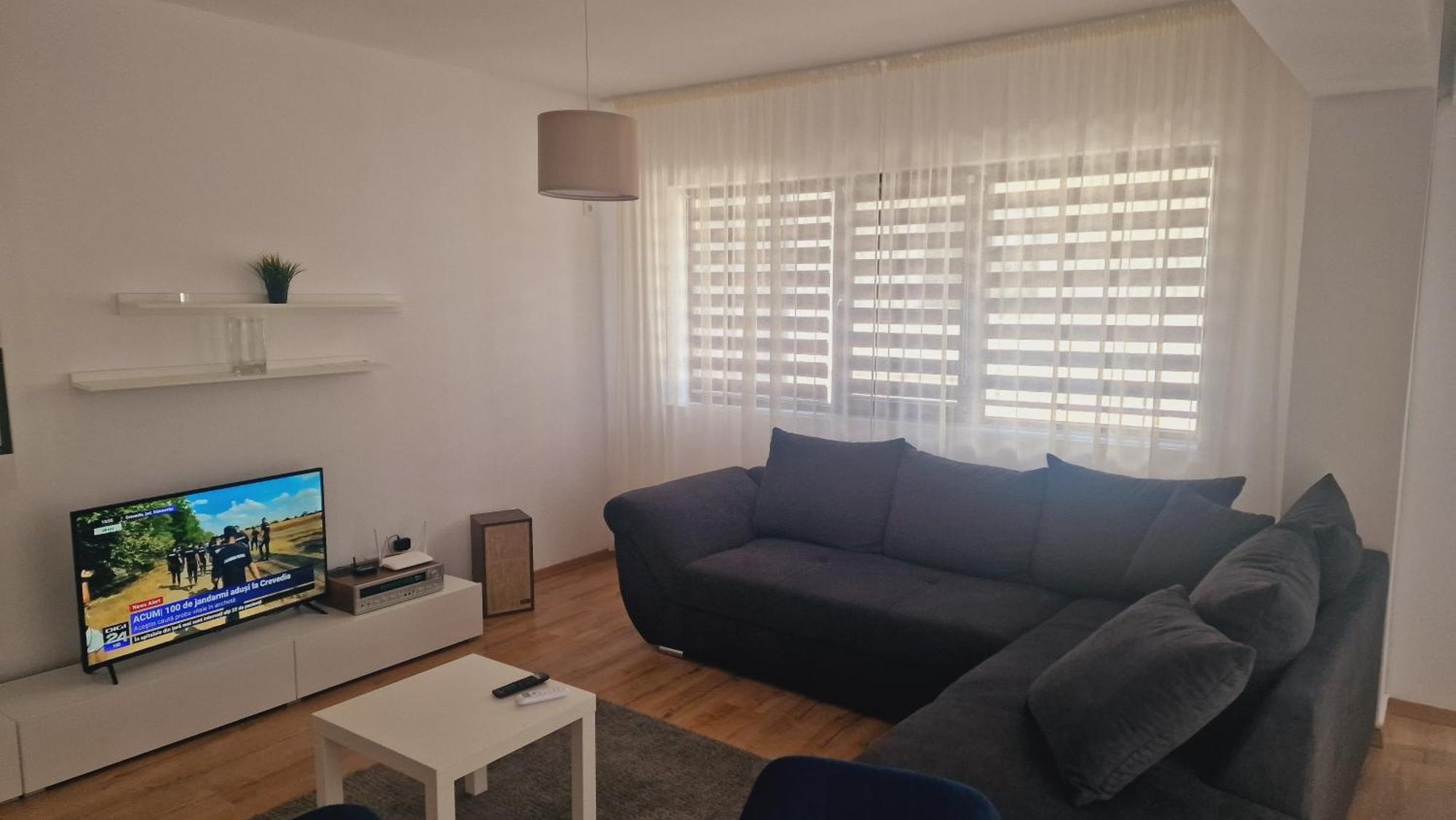 White Flat Apartment Bukares Bagian luar foto